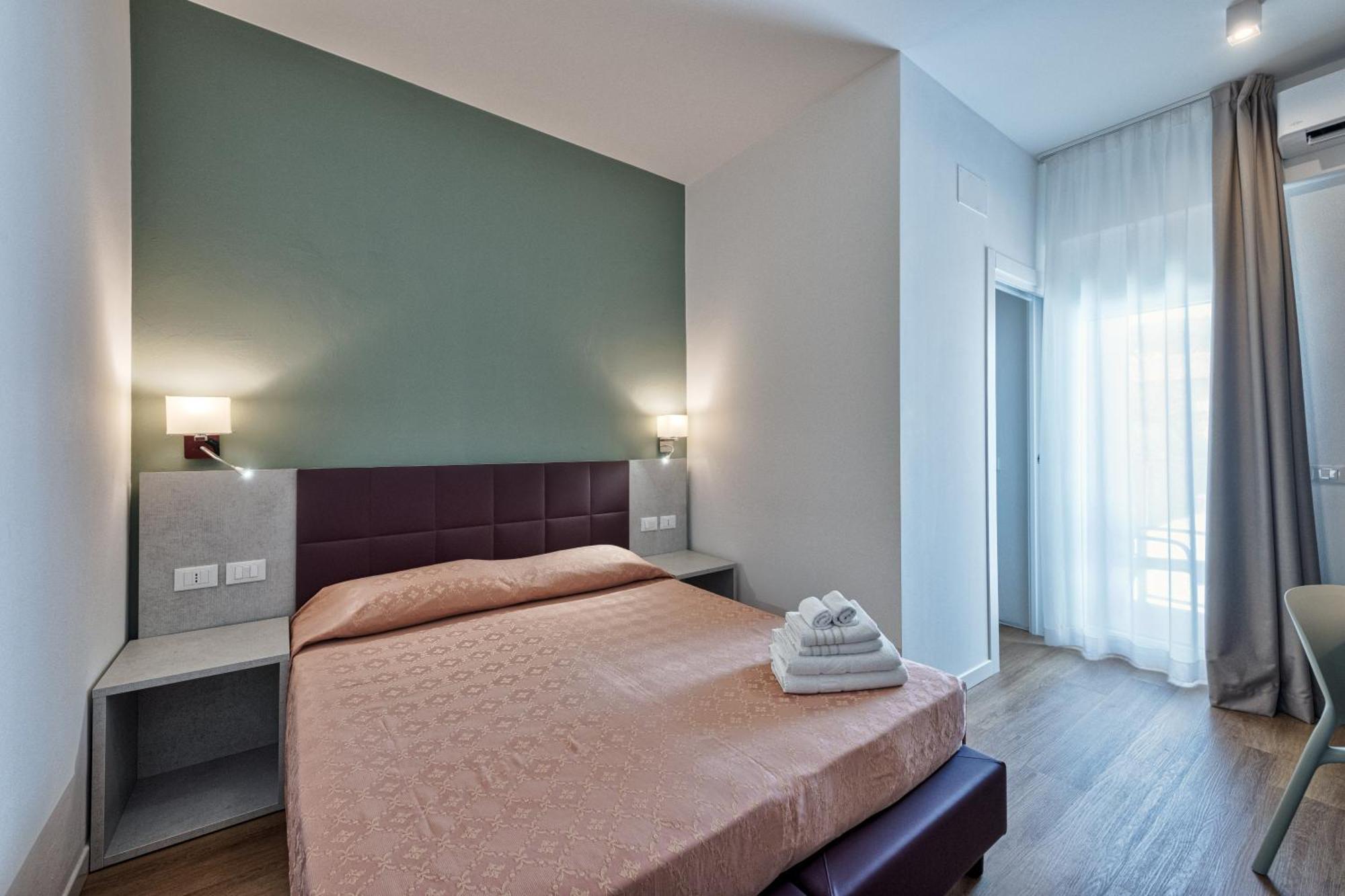 Hotel Al Ponte Линьяно-Саббьядоро Экстерьер фото
