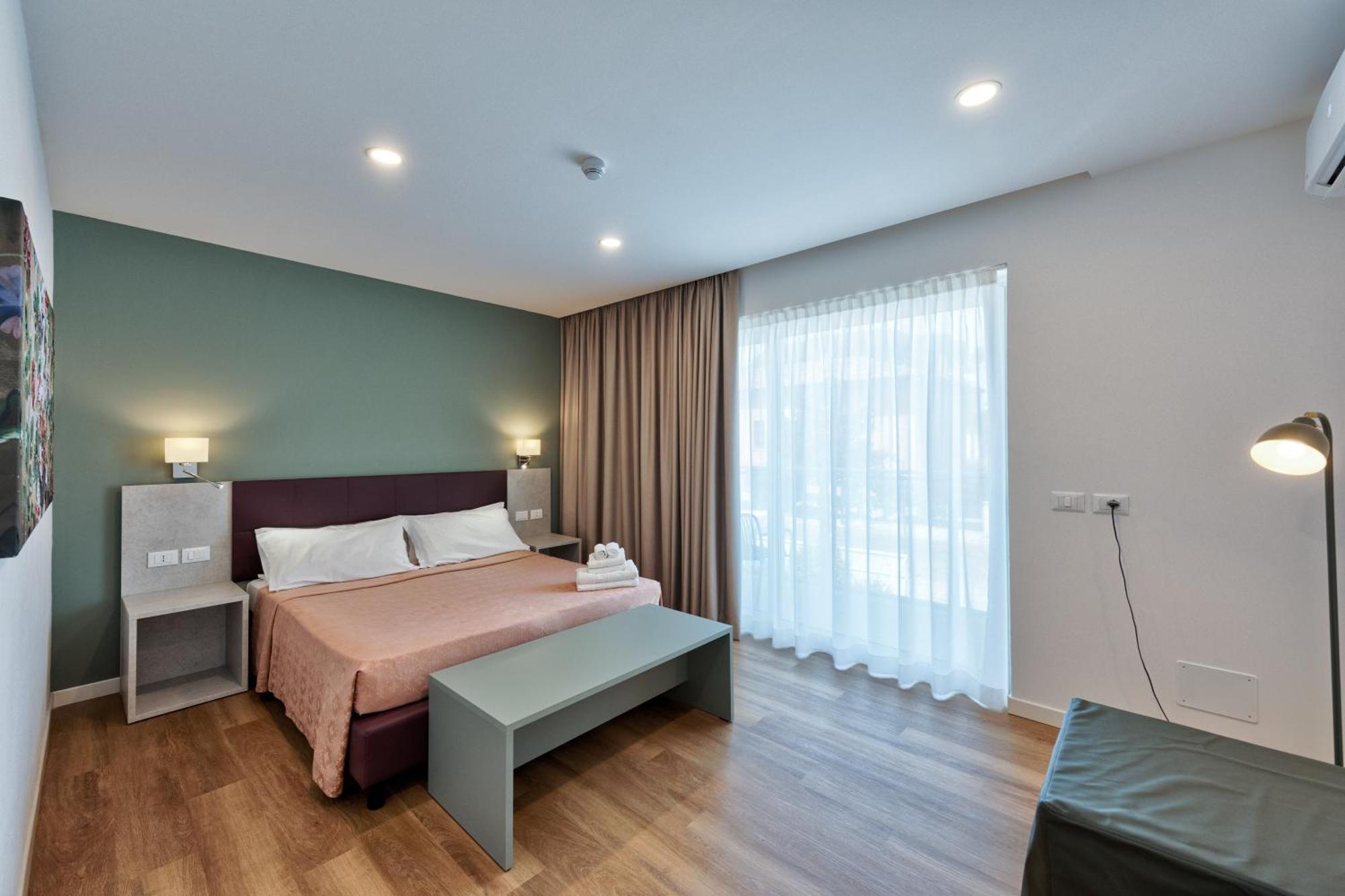 Hotel Al Ponte Линьяно-Саббьядоро Экстерьер фото